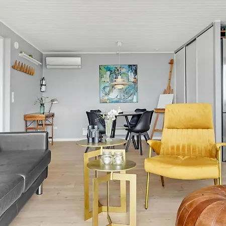 Two-bedroom In Tatil Evi